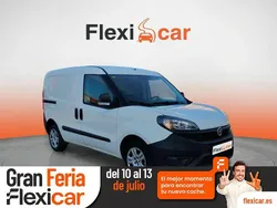 Blanco Usado 2020 Fiat Doblò Pop Monovolumen | 11.300 € (Precio justo)