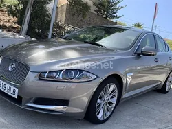 Beige Usado 2012 Jaguar XF Luxury Berlina | 9900 € (Precio justo)