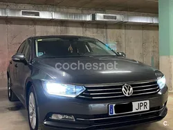 Gris / plata Usado 2016 VW Passat Advance Berlina | 7500 € (Precio justo)