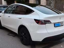 Eléctrico Usado 2024 Tesla Model Y SUV | 36.800 €
