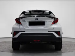 Rojo emoción Usado 2021 Toyota C-HR Advance SUV | 23.000 € (Precio justo)