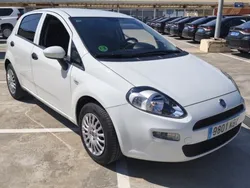 Blanco Usado 2017 Fiat Punto Pop Utilitario | 9990 € (Caro)