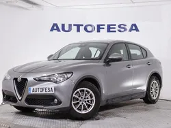 Gris platino Usado 2019 Alfa Romeo Stelvio SUV | 19.750 € (Precio justo)
