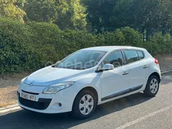Blanco Usado 2011 Renault Mégane III Authentique Berlina | 7990 € (Un poco caro)