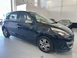Negro Usado 2011 Renault Scénic III Monovolumen | 8900 € (Caro)