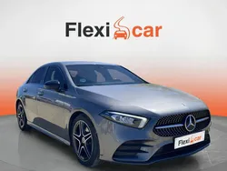 Gris Usado 2022 Mercedes A200 Berlina | 24.990 € (Buen precio)