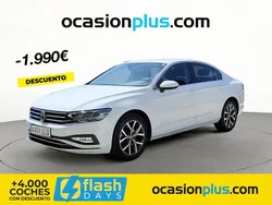 Blanco Usado 2020 VW Passat Executive Berlina | 20.990 € (Precio justo)