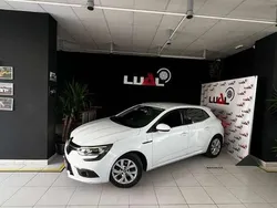 Blanco Usado 2014 Renault Mégane GrandTour Business Familiar | 6900 € (Precio justo)