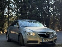 Gris / plata Usado 2011 Opel Insignia Edition Berlina | 6250 € (Precio justo)