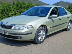 Gris / plata Usado 2001 Renault Laguna II Authentique Berlina | 2600 € (Un poco caro)