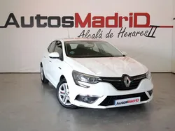 Blanco Usado 2017 Renault Mégane IV Business Berlina | 12.490 € (Un poco caro)