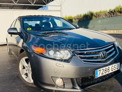 Gris / plata Usado 2010 Honda Accord Executive Berlina | 8900 € (Un poco caro)