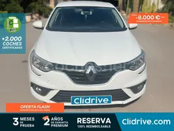 Blanco Usado 2017 Renault Mégane IV Zen Berlina | 12.490 € (Precio justo)