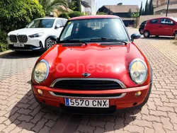Rojo Usado 2003 Mini ONE Utilitario | 3900 € (Precio justo)