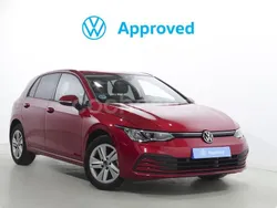 Rojo Usado 2021 VW Golf VIII Life Berlina | 20.900 € (Precio justo)