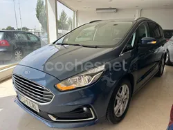Gris / plata Usado 2021 Ford S-MAX Titanium Monovolumen | 15.999 € (Buen precio)