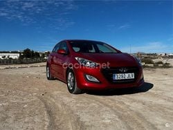 Rojo Usado 2016 Hyundai i30 Berlina | 10.200 € (Un poco caro)