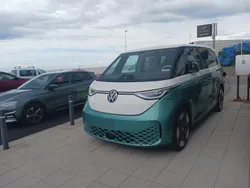 Blanco candy/bay leaf green metalizado Nuevo 2025 VW ID. Buzz Pro Van | 44.990 € (Super precio)
