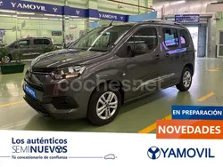 Gris / plata Usado 2021 Toyota Proace Verso Active Familiar | 22.350 € (Precio justo)