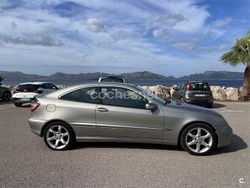 Gris / plata Usado 2007 Mercedes C180 Sport Edition Berlina | 4750 € (Buen precio)