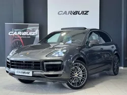 Gris / plata Usado 2020 Porsche Cayenne Turbo SUV | 82.990 € (Super precio)