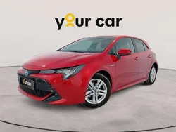 Rojo Usado 2021 Toyota Corolla Active Berlina | 19.487 € (Precio justo)