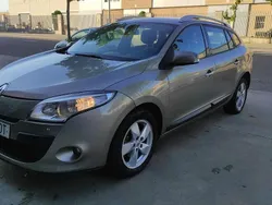 Gris / plata Usado 2011 Renault Mégane GrandTour Dynamique Familiar | 5490 € (Precio justo)