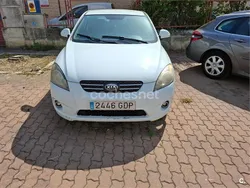Blanco Usado 2008 Kia ProCeed Active Utilitario | 3000 €