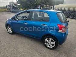 Azul Usado 2010 Toyota Yaris Connect Style Berlina | 5999 € (Precio justo)
