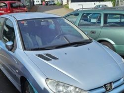 Usado 2006 Peugeot 206 | 3350 €