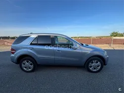 Gris / plata Usado 2006 Mercedes ML320 SUV | 14.000 € (Caro)