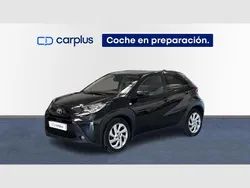 Negro Usado 2022 Toyota Aygo Play Utilitario | 14.990 € (Un poco caro)