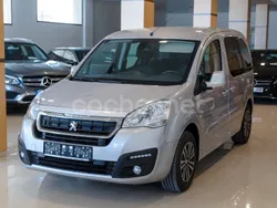 Gris / plata Usado 2017 Peugeot Partner Tepee Active Monovolumen | 14.390 € (Un poco caro)