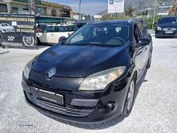 Negro Usado 2012 Renault Mégane GrandTour Dynamique Familiar | 4999 € (Precio justo)