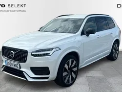 Gris Usado 2024 Volvo XC90 Plus SUV | 66.700 € (Caro)