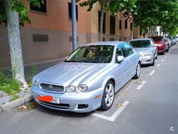 Gris / plata Usado 2008 Jaguar X-type Executive Berlina | 6999 € (Caro)