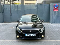Negro Usado 2021 Peugeot 308 Active Familiar | 12.490 € (Precio justo)