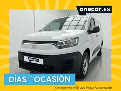 Blanco gelato Usado 2023 Fiat Doblò Feel Monovolumen | 18.990 € (Precio justo)