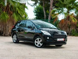 Negro Usado 2011 Peugeot 3008 Premium Berlina | 6200 € (Buen precio)