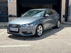 Gris / plata Usado 2015 Audi A3 S-Line Berlina | 14.490 € (Buen precio)