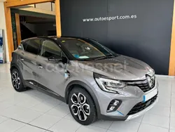 Gris / plata Usado 2020 Renault Captur Zen SUV | 25.900 €