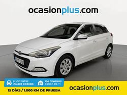Blanco Usado 2015 Hyundai i20 Utilitario | 8200 € (Precio justo)
