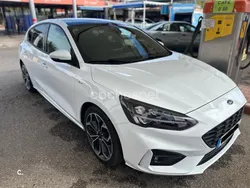 Blanco Usado 2018 Ford Focus ST-Line Berlina | 17.000 € (Un poco caro)