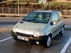Verde Usado 2002 Renault Twingo Utilitario | 3250 €