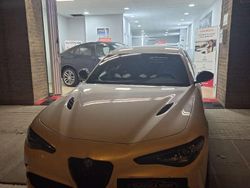 Blanco Usado 2016 Alfa Romeo Giulia Quadrifoglio Berlina | 83.000 €
