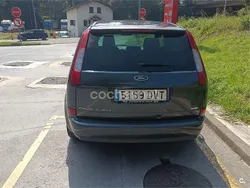 Gris / plata Usado 2006 Ford C-MAX Ghia Monovolumen | 5500 € (Un poco caro)