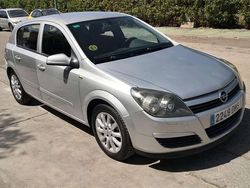 Gris Usado 2005 Opel Astra Enjoy Utilitario | 3500 € (Un poco caro)