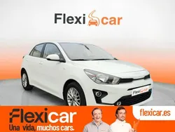 Blanco Usado 2022 Kia Rio Berlina | 12.990 € (Precio justo)