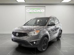 Gris / plata Usado 2014 Ssangyong (KGM) Korando SUV | 12.490 €