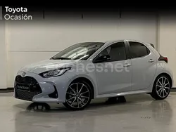 Gris / plata Usado 2025 Toyota Yaris Hybrid Sport Berlina | 25.750 € (Caro)